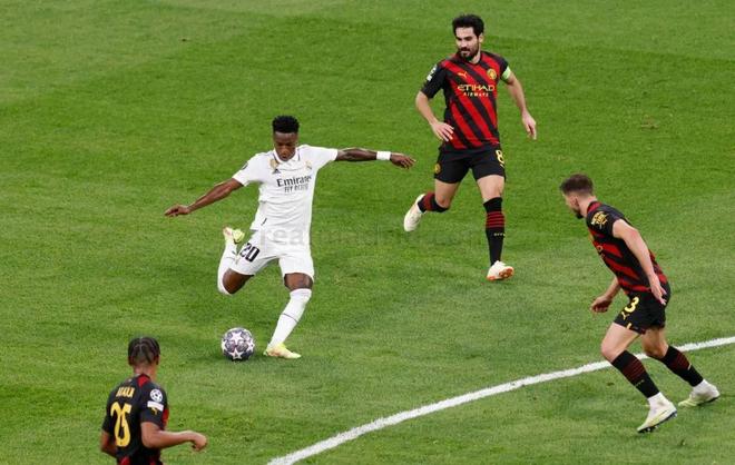 尽管这些邀 尽管这些邀