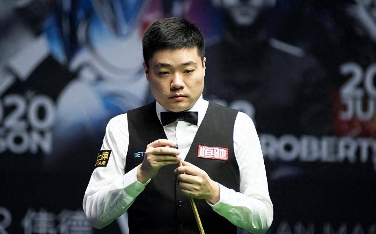 界与球迷互 界与球迷互